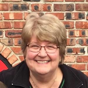 Meet your Posher, Sandy